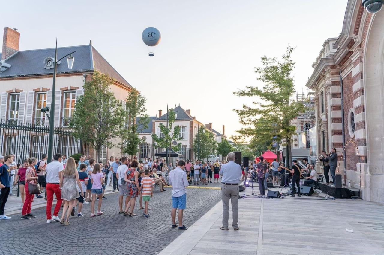 Le Cemarose: Spa, Jardin, Terrasse Et Jolie Vue Au Coeur D'Épernay Dış mekan fotoğraf