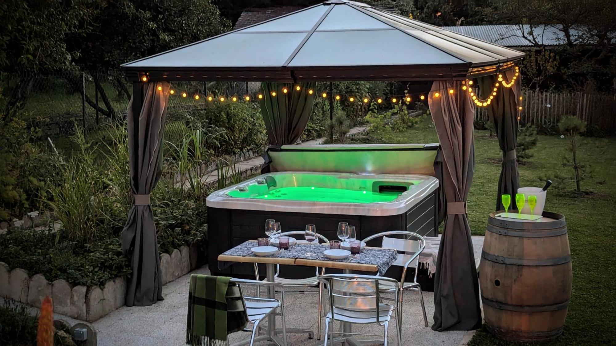Le Cemarose: Spa, Jardin, Terrasse Et Jolie Vue Au Coeur D'Épernay Dış mekan fotoğraf